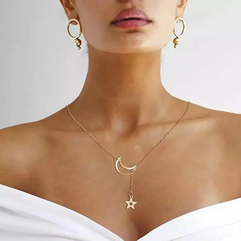Moon Dropping Star Pendant Necklace in Gold Plated Alloy Chain