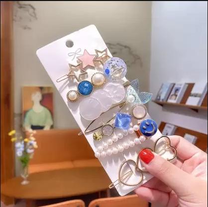 Gracious Pearl Gold Plated Hairclip Jewellery for Women & Girls