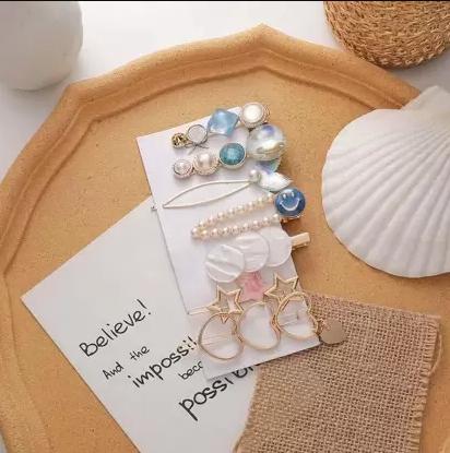 Gracious Pearl Gold Plated Hairclip Jewellery for Women & Girls