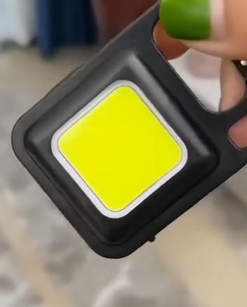 Portable Mini COB LED Flashlight